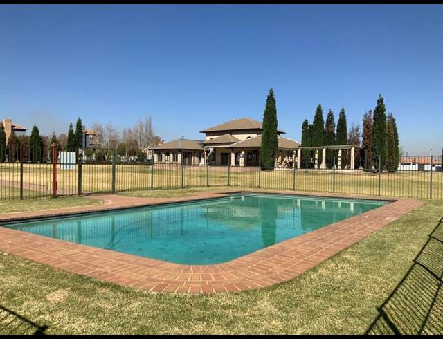 3 BEDROOM HOUSE FOR SALE IN PARKRAND